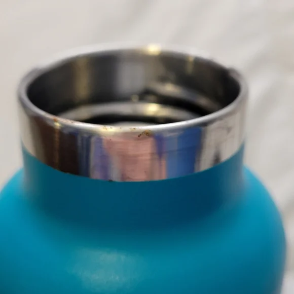 ⭐4/$10⭐ Blue Hydro Flask water bottle - Picture 2 of 6